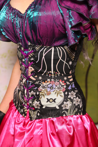 *FREE SKIRT INCLUDED! *Petite Wench in Pitch Black Medallion w/Enchanted Oracle Panels *FREE SKIRT* - Spooky Saturday Part 2