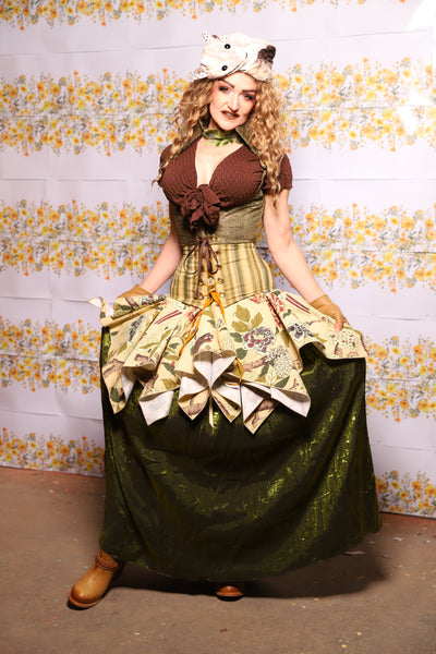40. Mini Fairy Skirt In Thistle And Teacakes Floral - The Leave It To Beaver Collection