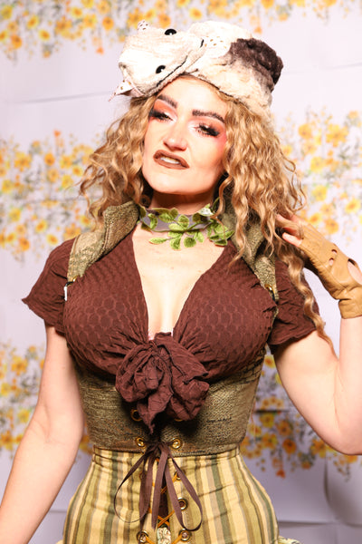 22. Cropped Vixen In Hedgewitch - The Leave It To Beaver Collection