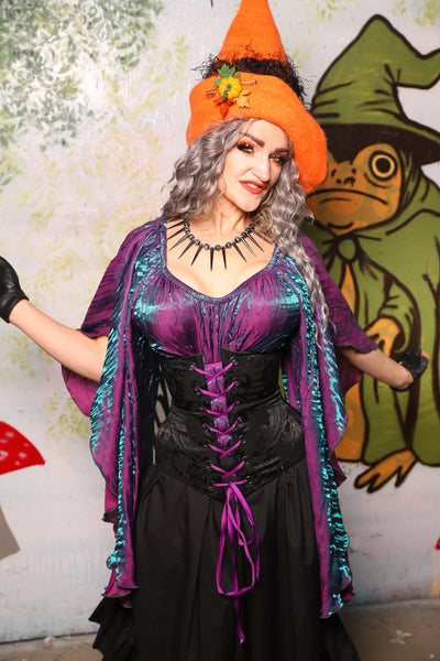 Wench Corset in Pitch Black Medallion - Spooky Saturday Part 2