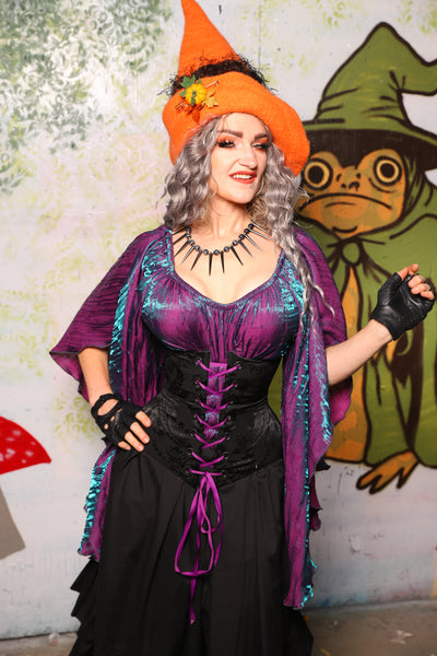 Wench Corset in Pitch Black Medallion - Spooky Saturday Part 2