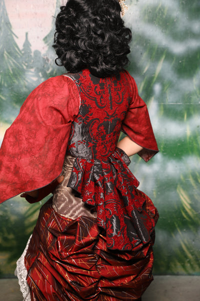 Cropped Courtier w/ wren tail in Crimson & Pewter Medallion - Day 2 of 12 Days of Christmas