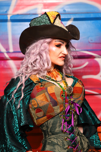 07. Cropped Courtier Overbust in Puppet Theater – A Chest Full of Jewels Collection