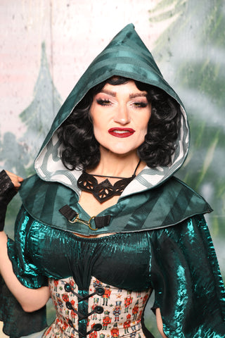 Traveler's Hood *Smaller* in Wintergreen Matte & Satin Stripe - Day 3 of 12 Days of Christmas