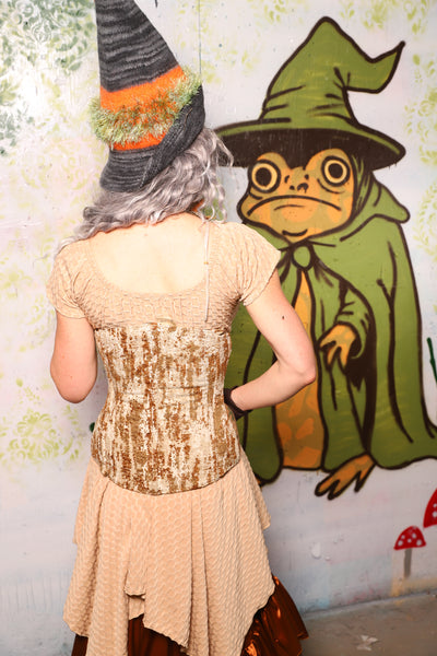 Wench Corset in Over the Garden Wall- Spooky Saturday Part 1