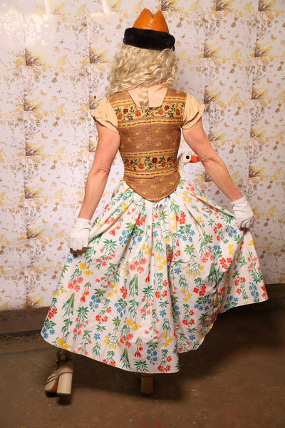 02. Oktoberfest Set #2 Elizabethan Corset + Hobbit Tulip Skirt + Apron *blouse sold separately* - Oktoberfest Sets Collection