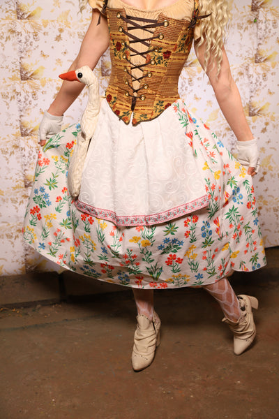 02. Oktoberfest Set #2 Elizabethan Corset + Hobbit Tulip Skirt + Apron *blouse sold separately* - Oktoberfest Sets Collection