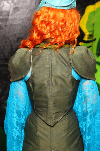 Cropped Vixen w/Detachable Pauldron Shoulders in Circle Dark Moss - "Siren's Shanties" Collection