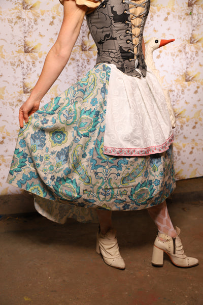 03. Oktoberfest Set #3: Elizabethan Corset + Hobbit Tulip Skirt + Apron *blouse sold separately* - Oktoberfest Sets Collection