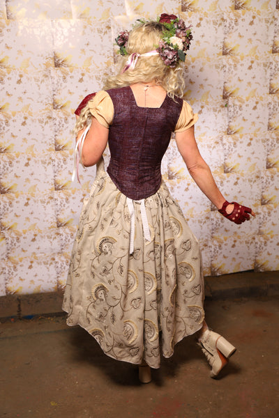 06. Oktoberfest Set #6: Elizabethan Corset + Hobbit Tulip Skirt + Apron *blouse sold separately* - Oktoberfest Sets Collection
