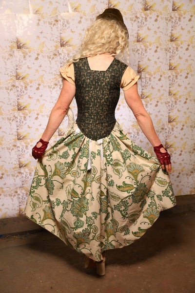 08. Oktoberfest Set #8: Elizabethan Corset + Hobbit Tulip Skirt + Apron *blouse sold separately* - Oktoberfest Sets Collection