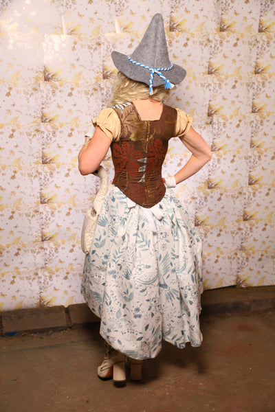 09. Oktoberfest Set #9: Elizabethan Corset + Hobbit Tulip Skirt + Apron *blouse sold separately* - Oktoberfest Sets Collection