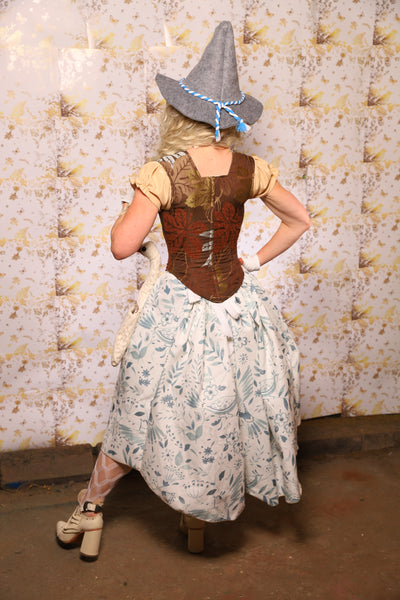 09. Oktoberfest Set #9: Elizabethan Corset + Hobbit Tulip Skirt + Apron *blouse sold separately* - Oktoberfest Sets Collection