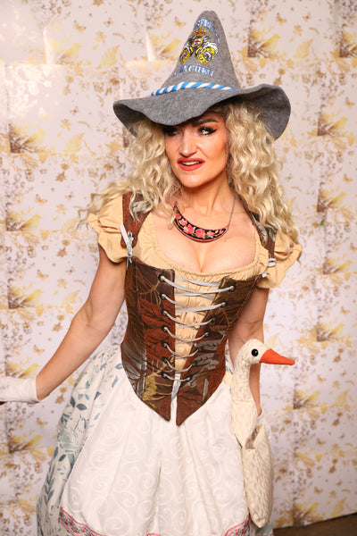 09. Oktoberfest Set #9: Elizabethan Corset + Hobbit Tulip Skirt + Apron *blouse sold separately* - Oktoberfest Sets Collection