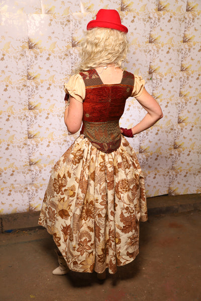 12. Oktoberfest Set #12: Elizabethan Corset + Hobbit Tulip Skirt + Apron *blouse sold separately* - Oktoberfest Sets Collection