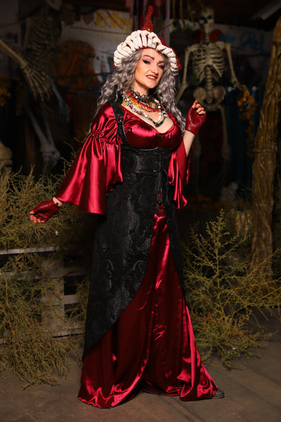 05. Birch Vixen in Black Medallion - The Prismatic Potion Collection