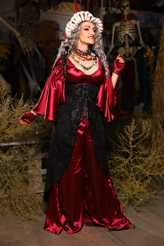 05. Birch Vixen in Black Medallion - The Prismatic Potion Collection