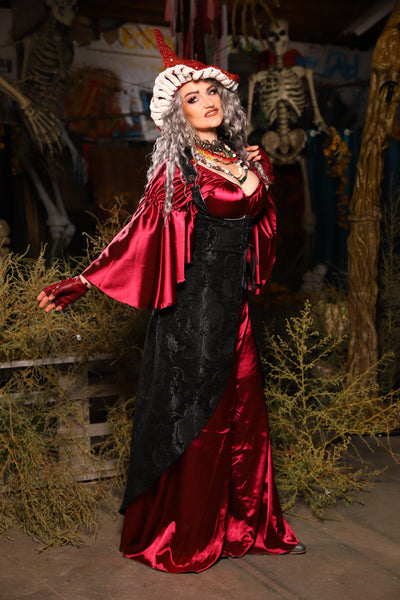 05. Birch Vixen in Black Medallion - The Prismatic Potion Collection