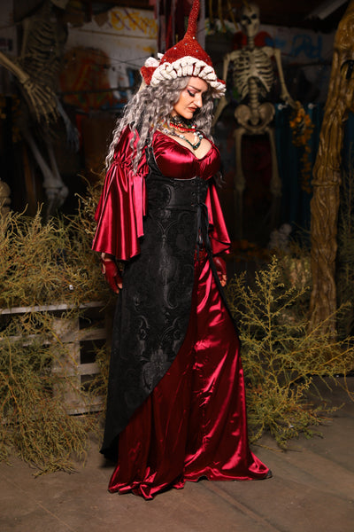 05. Birch Vixen in Black Medallion - The Prismatic Potion Collection