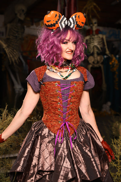 Elizabethan Corset in Emerald & Silver Medallion - Spooky Saturday Part 5