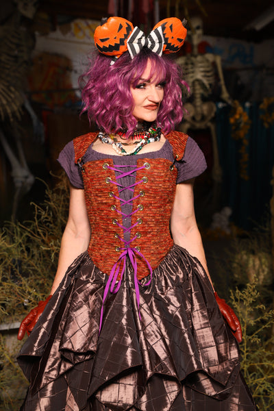 Elizabethan Corset in Emerald & Silver Medallion - Spooky Saturday Part 5