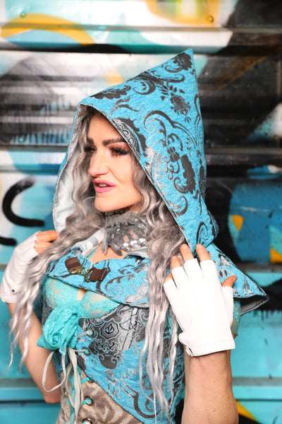 64. Traveler's Hood in Turquoise & Silver Medallion - The "Love at Frost Sight" Collection