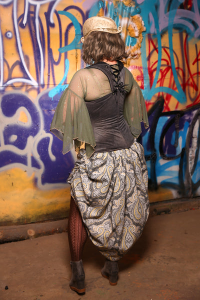 Set #11 "Smoke Show" Underbust Voyager Corset + Swoon Skirt - The Kit & Caboodle Collection