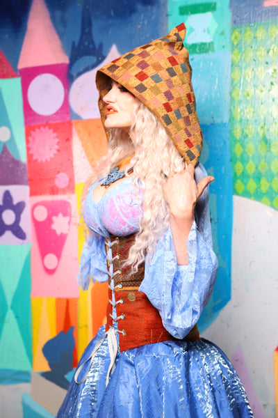 15. Hooded Vixen in Wandering Sun Patchwork - The World of Laughter and Hopes Collection