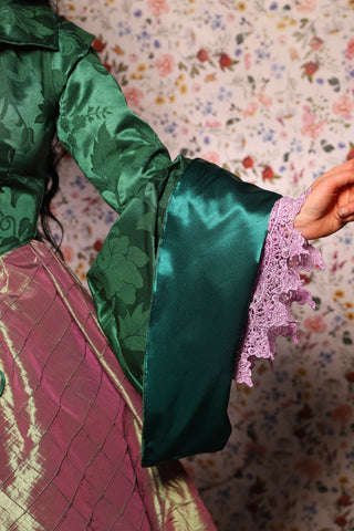Detachable Renaissance Bell Sleeves in Shamrock Damask - The Tudor Tidings Collection