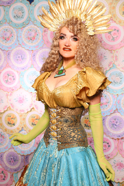 30. Petite Wench in Relics of Atlantis - The Minerally Mine Collection