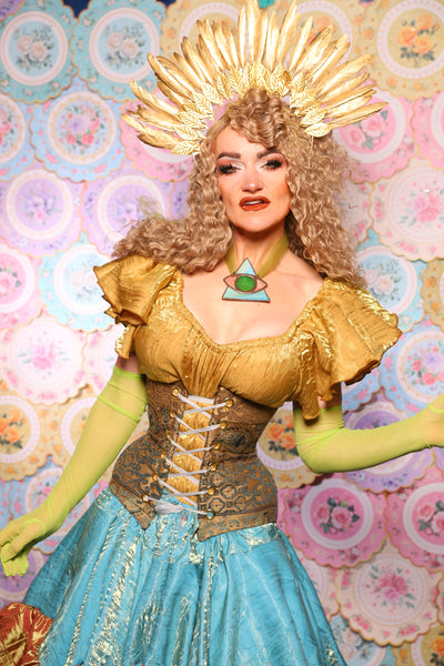 30. Petite Wench in Relics of Atlantis - The Minerally Mine Collection
