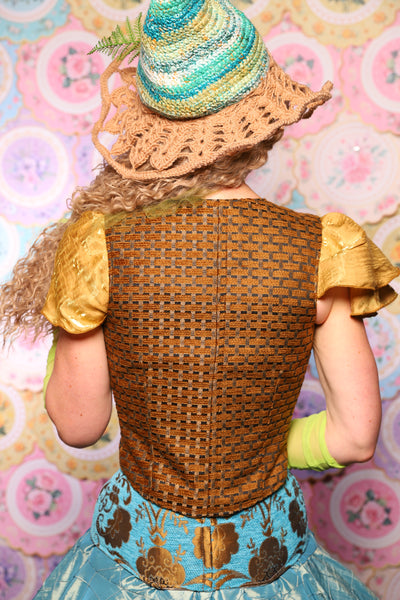 09. Cropped Marie in Beaver Basket Weave - The Minerally Mine Collection