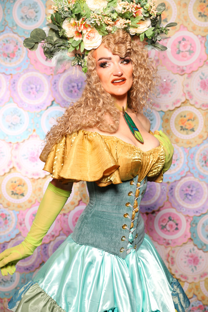 43. Wench Corset in Arcane Thread