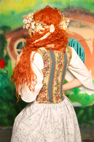 Hobbit Set #05 Maiden Bodice + Hobbit Tulip Skirt + Pouch *blouse sold separately* - The "There & Back Again" Collection