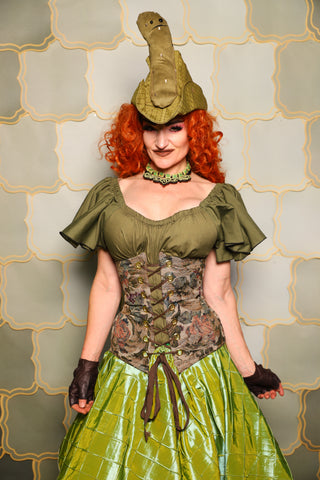 40. Wench Underbust Corset in Victorian Parlor Rose - The Brine for Bunny Collection