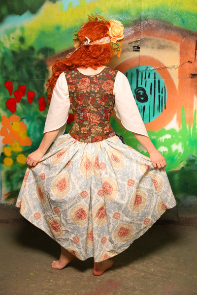 Hobbit Set #11 Maiden Bodice + Hobbit Tulip Skirt + Pouch *blouse sold separately* - The "There & Back Again" Collection