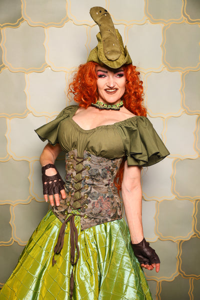 40. Wench Underbust Corset in Victorian Parlor Rose - The Brine for Bunny Collection
