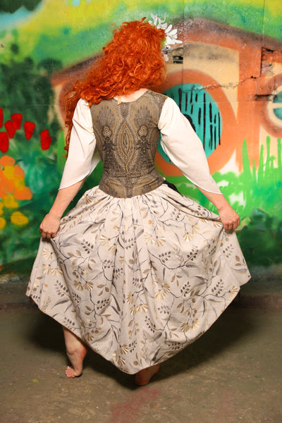 Hobbit Set #09 Maiden Bodice + Hobbit Tulip Skirt + Pouch *blouse sold separately* - The "There & Back Again" Collection