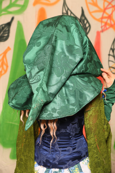 Traveler’s Hood in Shamrock Damask - Nimble Thimble Collection
