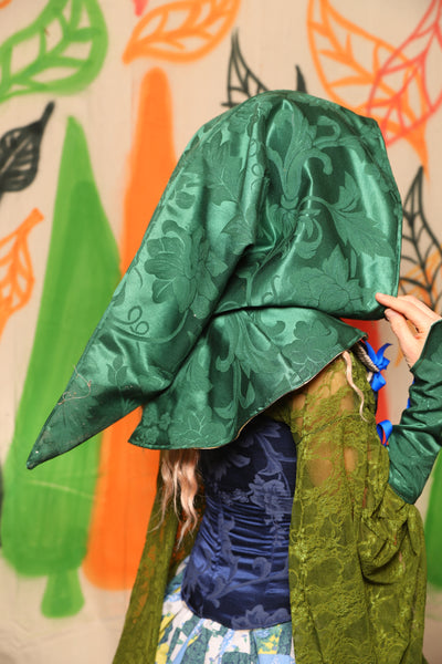Traveler’s Hood in Shamrock Damask - Nimble Thimble Collection