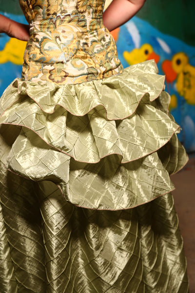Single Tieranny Ruffle in Green Tea Pintuck - Quack & Splash Collection