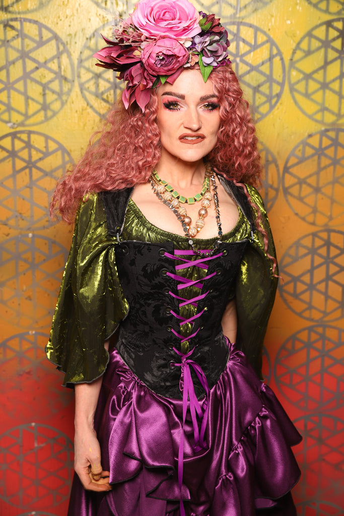 21. Elizabeth Corset in Pitch Black Medallion