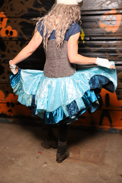 *2 Variants! FULL & Petite Wench* Underbust Corset in "The Holy Grail"- Spooky Saturday Part 9