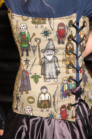 *2 Variants! FULL & Petite Wench* Underbust Corset in Rings & Wanderers - Spooky Saturday Part 9