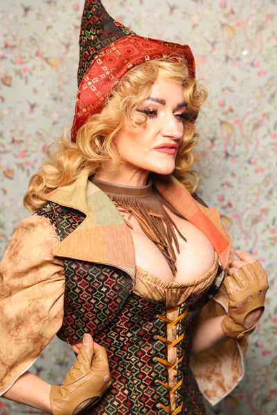 20. Cropped Vest with Pointed Collar in Troubadour Jacquard - March of the Ides Collection