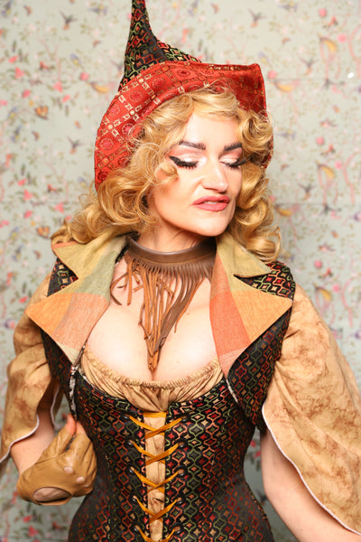 20. Cropped Vest with Pointed Collar in Troubadour Jacquard - March of the Ides Collection