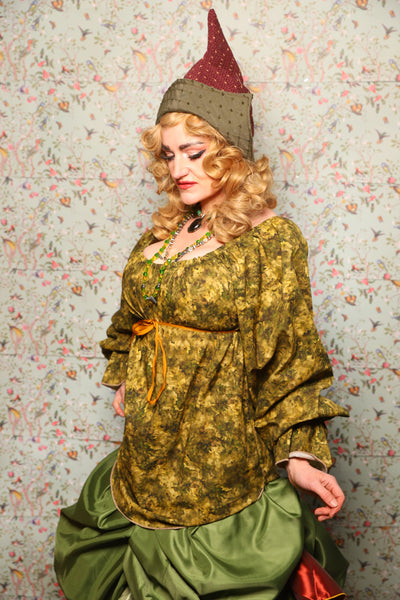 Classic Blouse w/Long Sleeves in Mossy Foliage Cotton - March of the Ides Collection