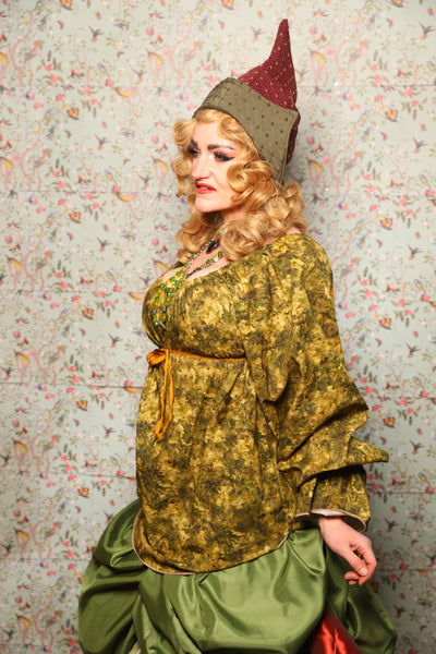 Classic Blouse w/Long Sleeves in Mossy Foliage Cotton - March of the Ides Collection