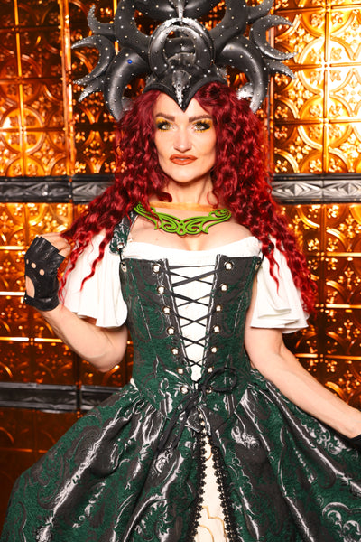 05. Elizabethan Corset in Emerald & Silver Medallion - The Wicked Dowager Collection