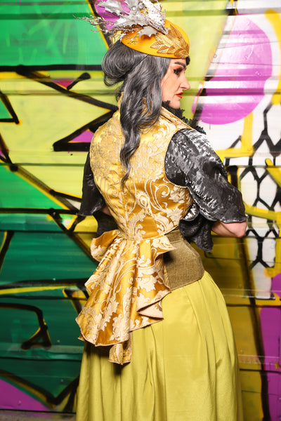 48. Wren Overbust Vest in Belle Gold Damask - The Wrenfaire Collection